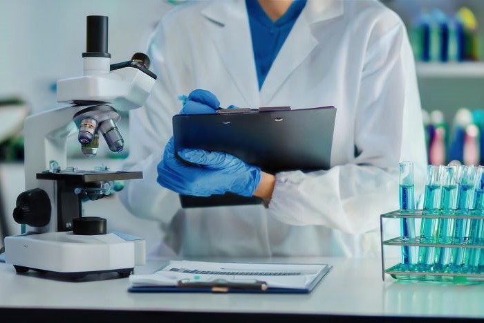 2025年のPFAS規制動向まとめ｜国内外の規制の動きと最新情報