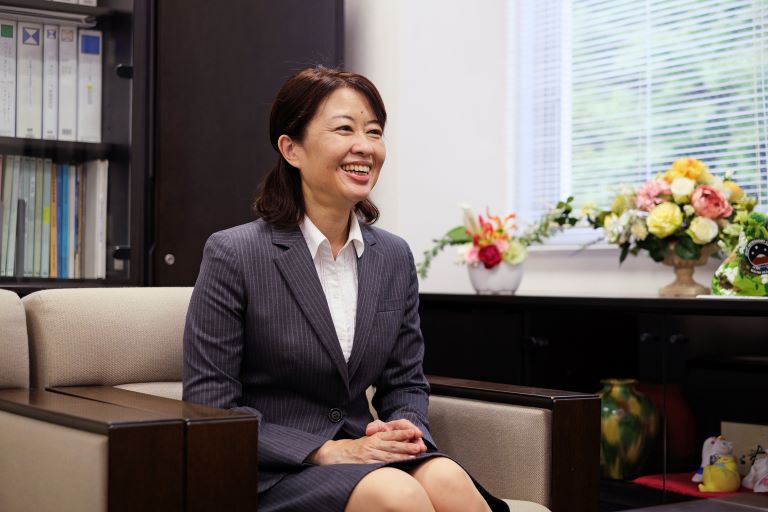 02. 個人の方から企業様まで小さなご相談でも丁寧に対応